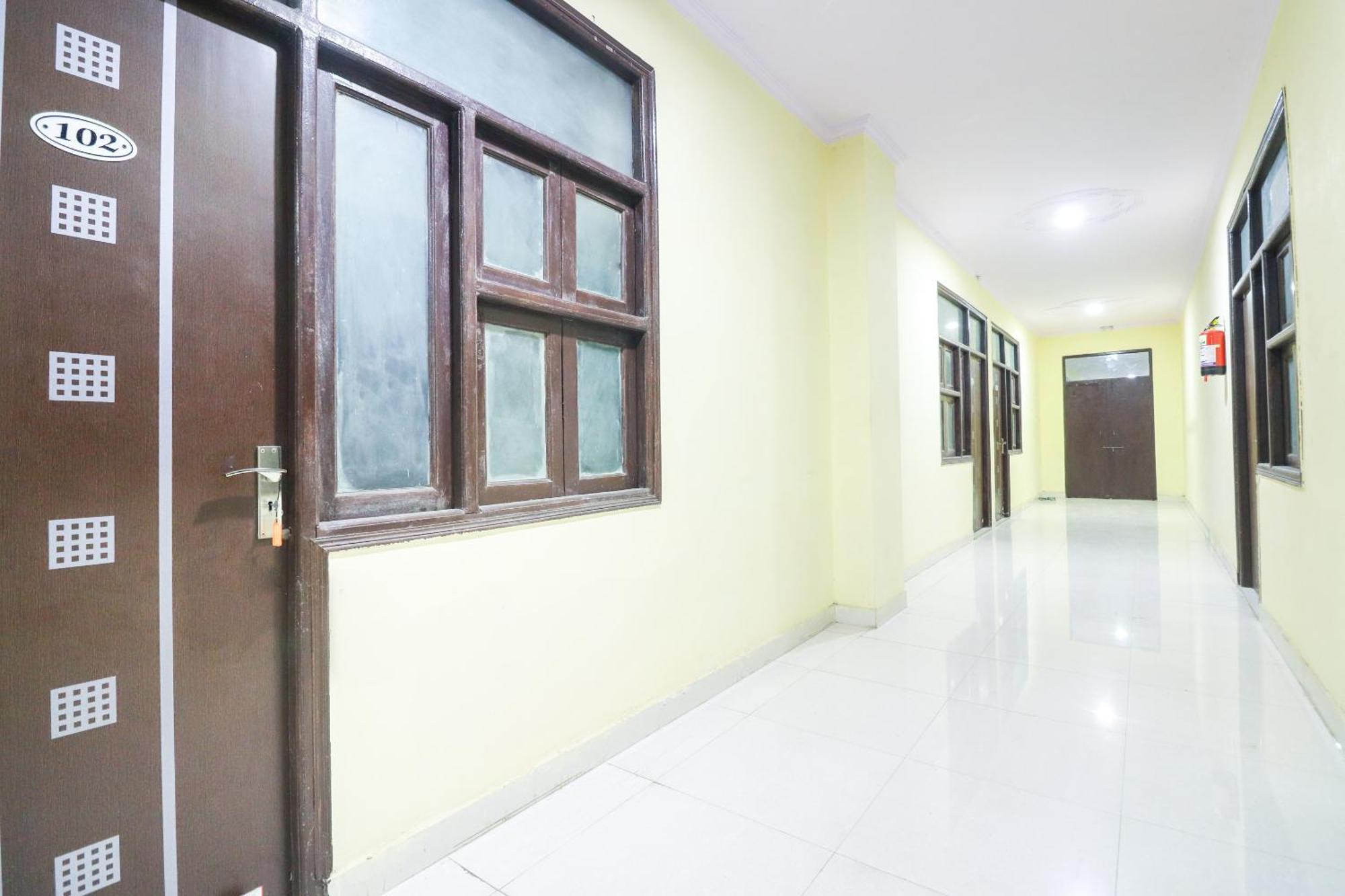 Hotel O Sunrise Inn Indirapuram Esterno foto